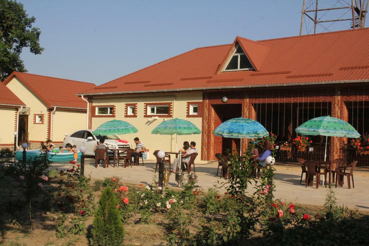 Hotel Selena à Qusar Extérieur photo