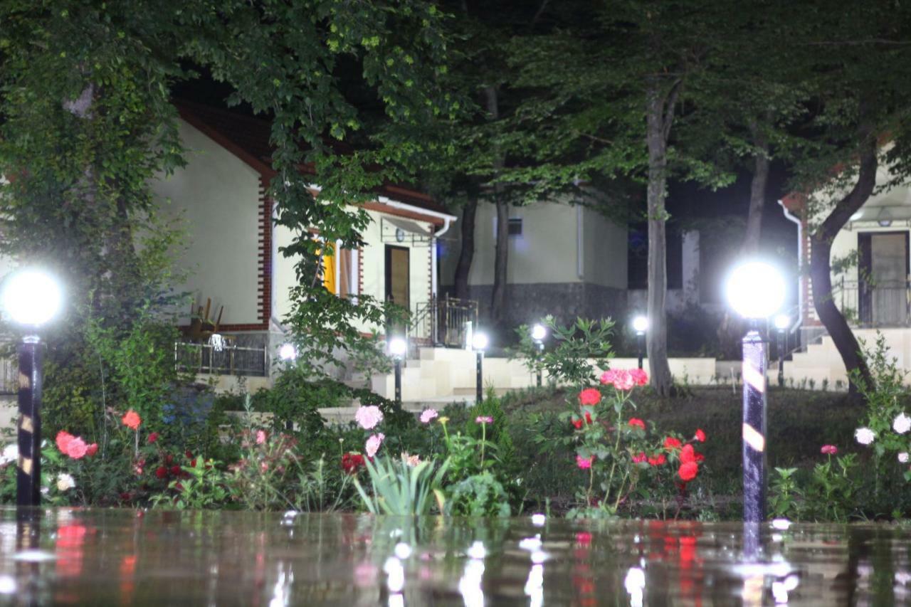 Hotel Selena à Qusar Extérieur photo